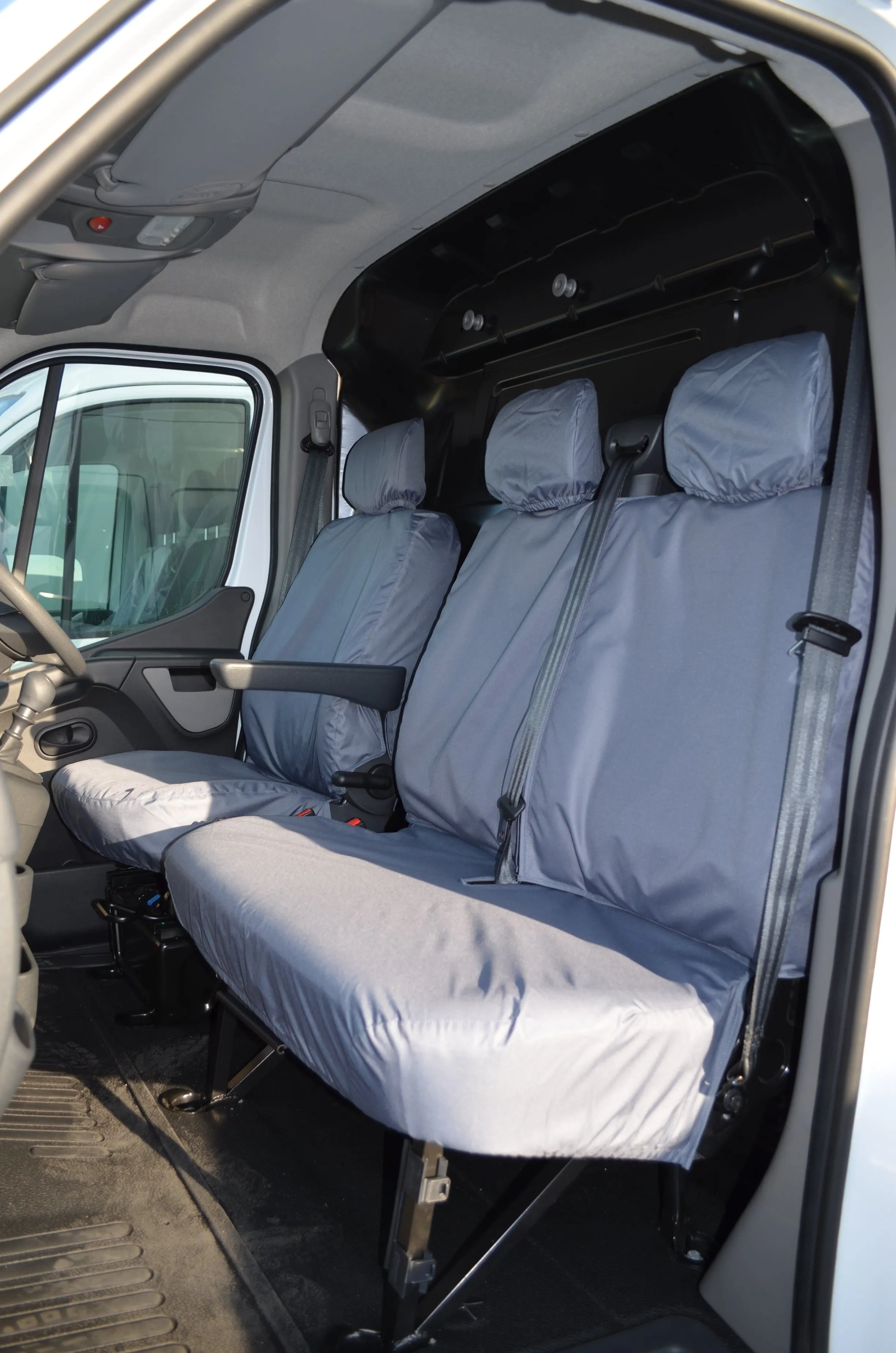 Fits Renault Master Van ZE 2018  Tailored Front Seat Covers