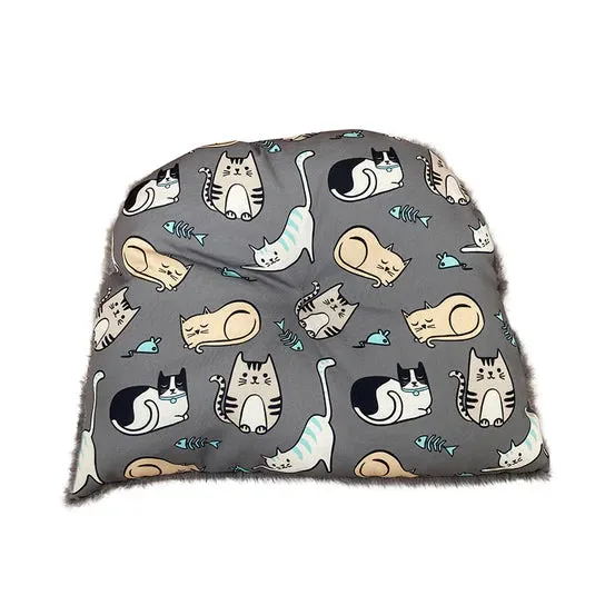 La Doggie Vita Kitten Around Hooded Cat House Igloo