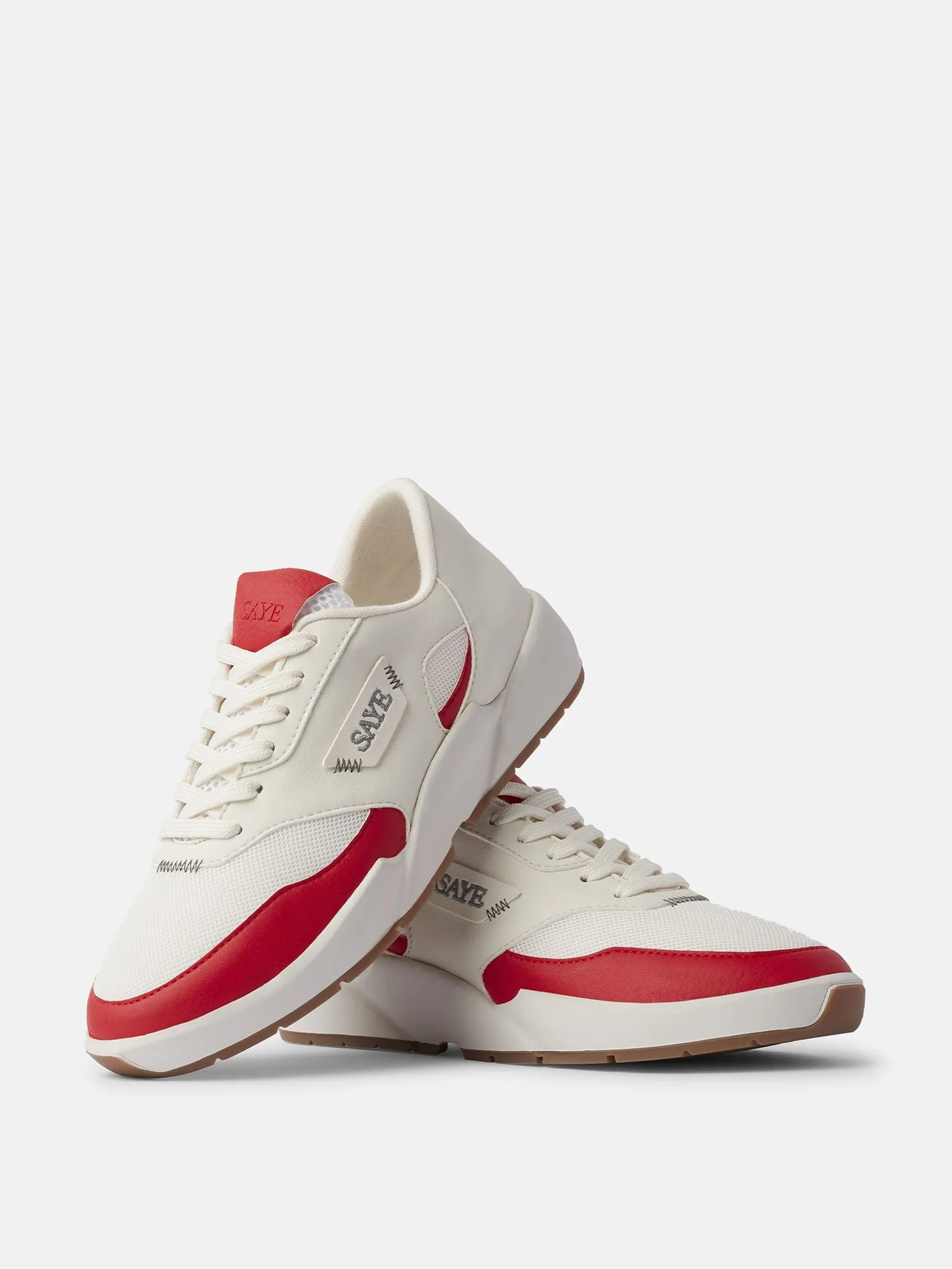Modelo '95 trainer in red