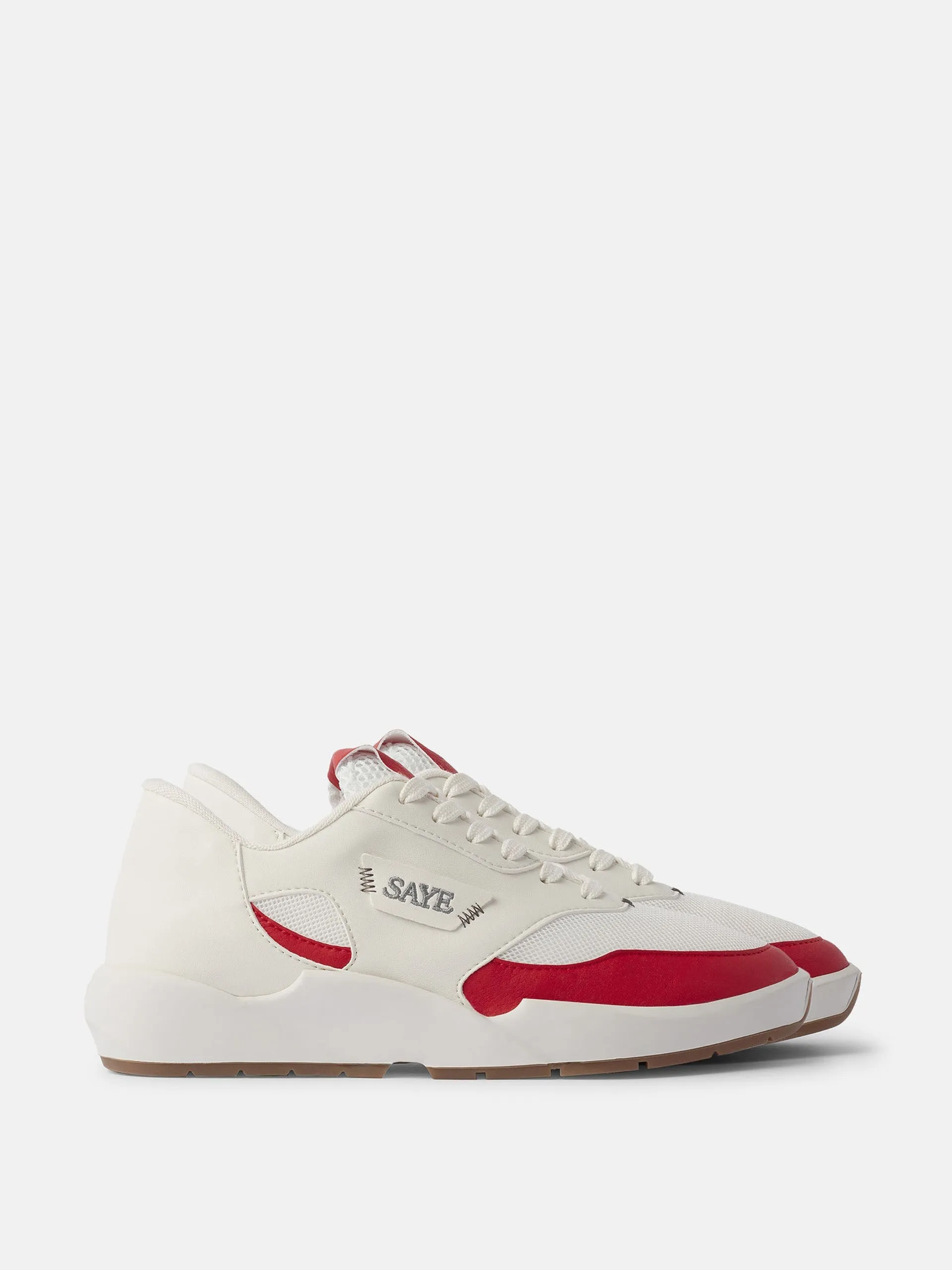 Modelo '95 trainer in red